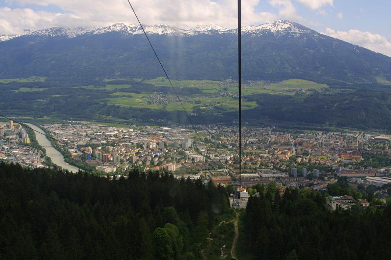 00156.jpg - Going up in the cable car.
