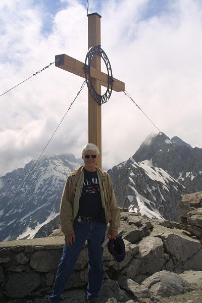 00176.jpg - Jim at the top.