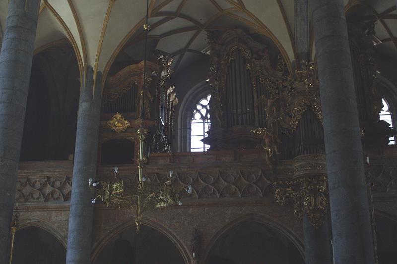 00266.jpg - Organ loft in the Stadtpfarrkirche