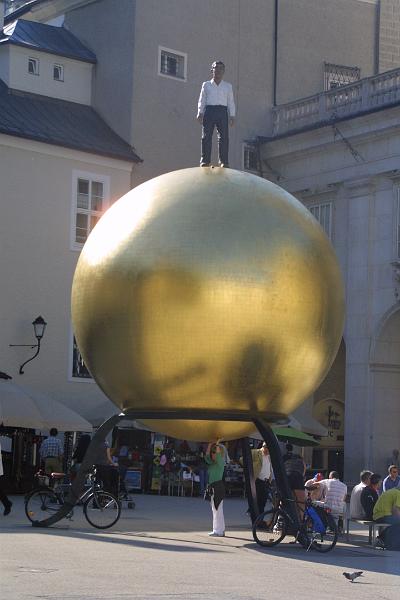 00325.jpg - Modern art. The man on top is a statue.