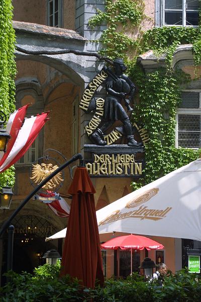 00455.jpg - Entrance to the Griechenbeisl (The Greek Tavern)