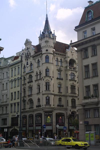 00476.jpg - Ornate building across from the Am Hof square
