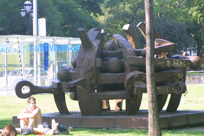 00535.jpg - Sculpture in the park near the Votivkirche