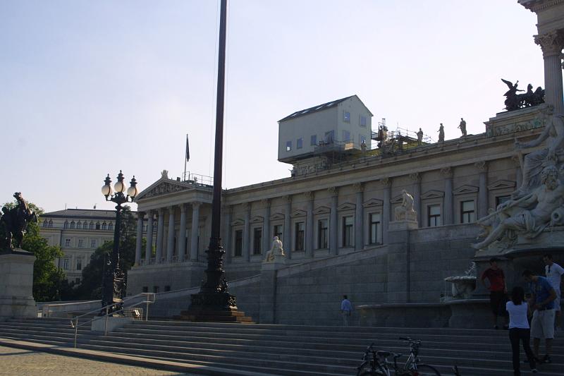 00544.jpg - The Parliament building (with a house on top)