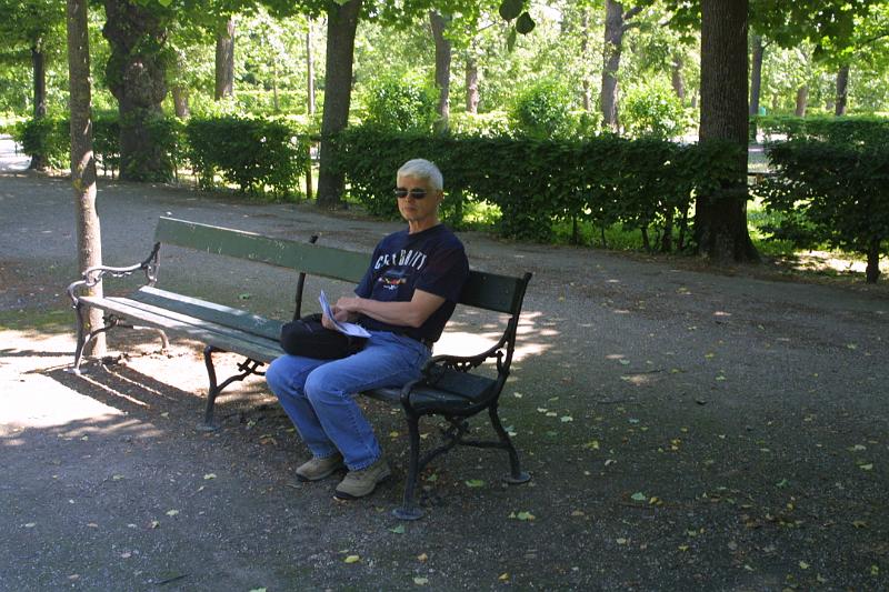 00555.jpg - Jim taking a rest in the Schonbrunn garden