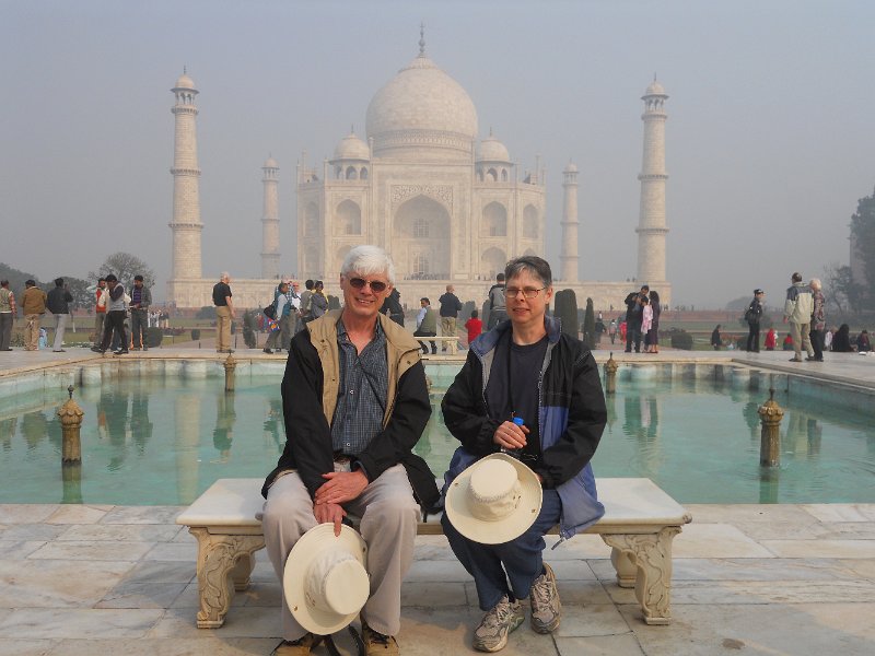 2124213_JimAndKathyTajMahal.jpg - Jim and Kathy in front of the Taj Mahal. Yes we were really there!