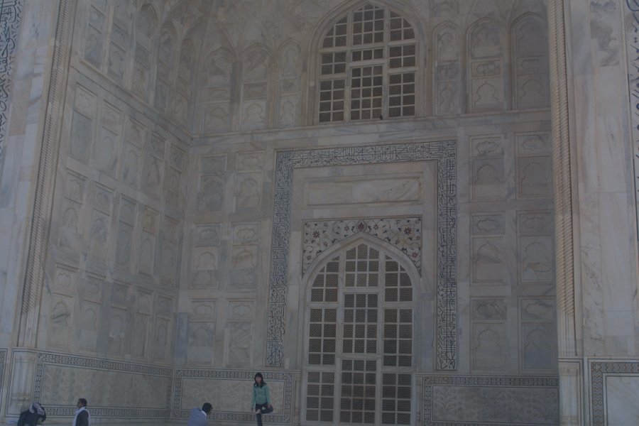 2136000_EntranceToTajMahal.jpg - Side entrance to the Taj Mahal.