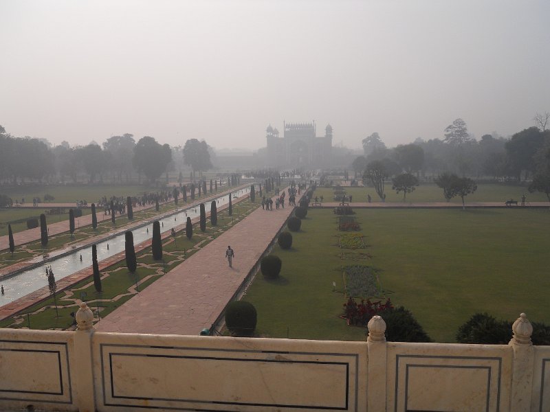 2137236_GardensOfTajMahal.jpg - Gardens surounding the Taj Mahal.