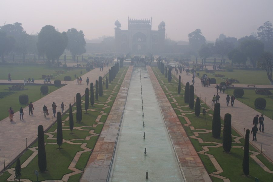 2139000_ViewOfGateFromTajMahal.jpg - View of the Gate House from the Taj Mahal.