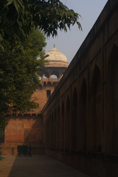 2144000_WallAndTowerTajMahal.jpg - Tower on the garden wall surounding the Taj Mahal.