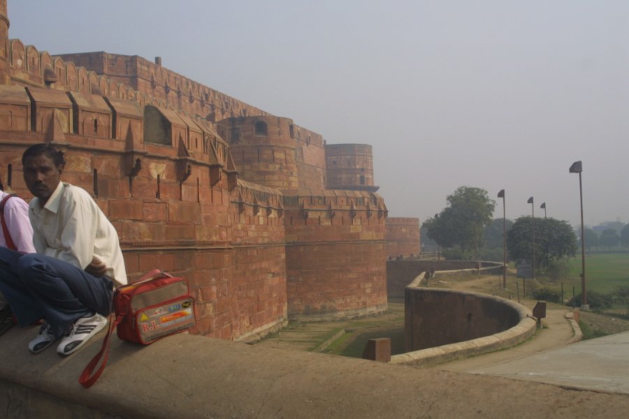 2152000_AgraFort.jpg - The Agra Fort.