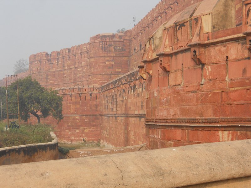 2153261_AgraFort.jpg - The Agra Fort.