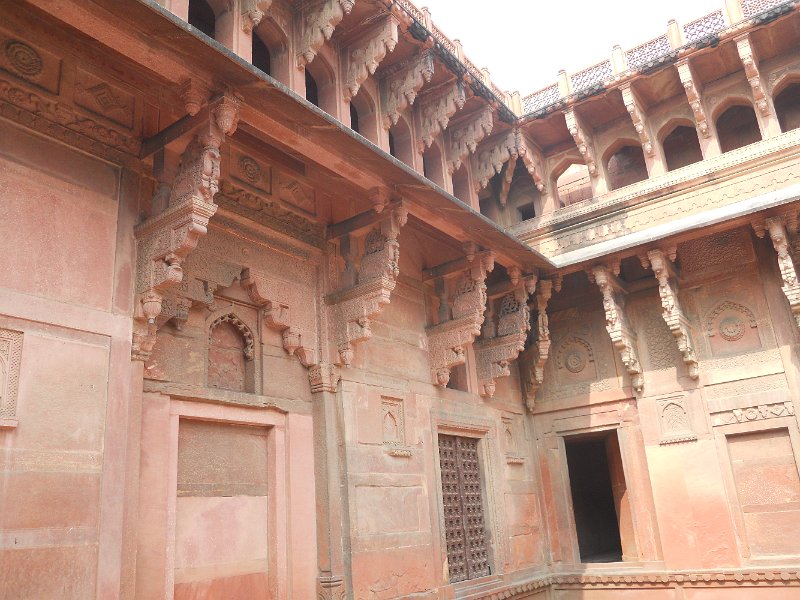 2165269_DetailAgraFort.jpg - Inside the Jahangir Mahal. The Agra Fort.
