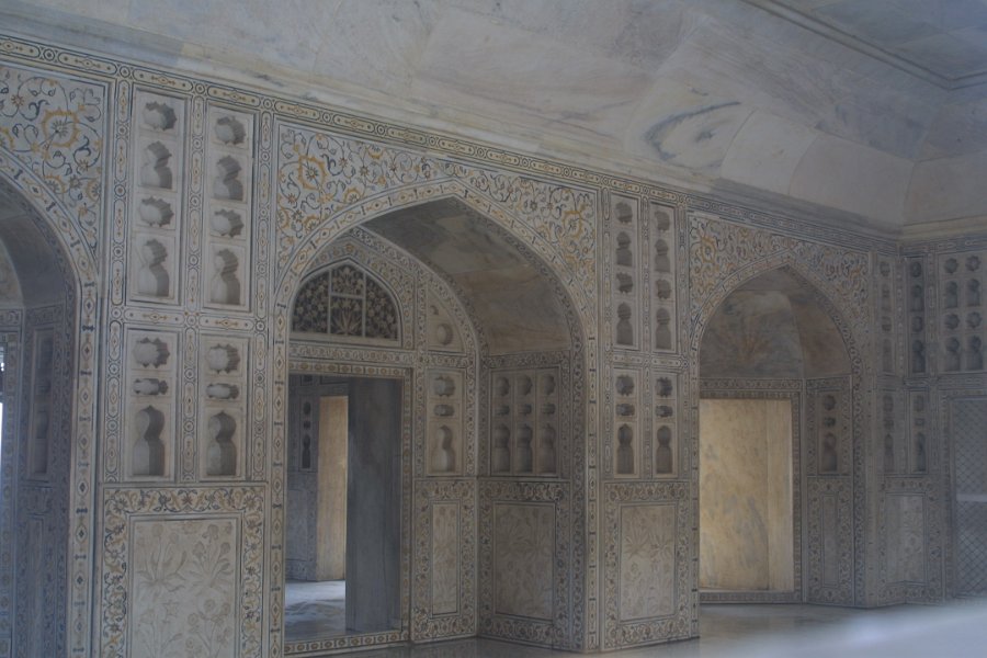 2178000_MusammanBurjAgraFort.jpg - Inside the Musamman Burj. The Agra Fort.