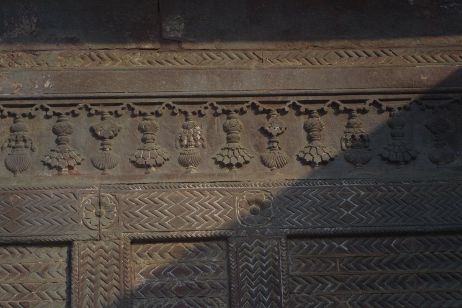 2211000_FatehpurSikri.jpg - Fatehpur Sikri.