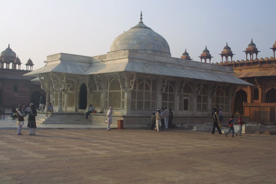 2224000_FatehpurSikri.jpg - Tomb of Salim Chishti Fatehpur Sikri.