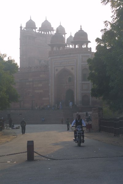2231000_FatehpurSikri.jpg - Buland Darwaza. Fatehpur Sikri.