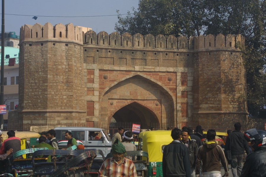 2232000_FatehpurSikri.jpg - Fatehpur Sikri.