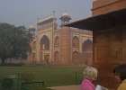 2114000_GateToTajMahal