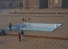 2134000_PoolAtMosqueAtTajMahal