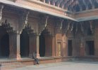 2164100_InsideJahangirMahal