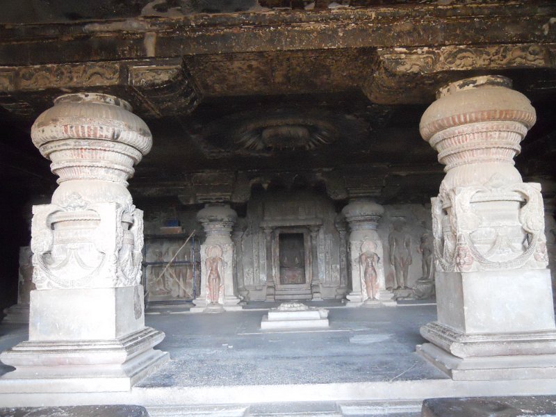 2065146_ElloraCaves.jpg - The Ellora Caves.