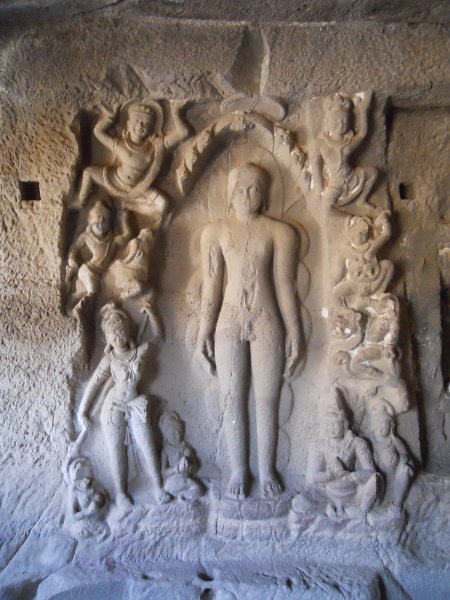 2075156_ElloraCaves.jpg - The Ellora Caves.
