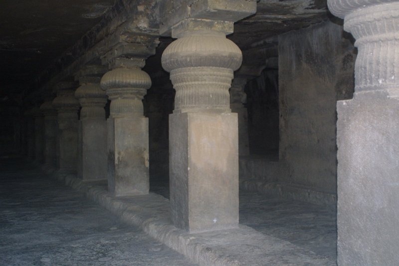 2090000_ElloraCaves.jpg - The Ellora Caves.