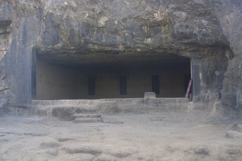 2092000_ElloraCaves.jpg - The Ellora Caves.