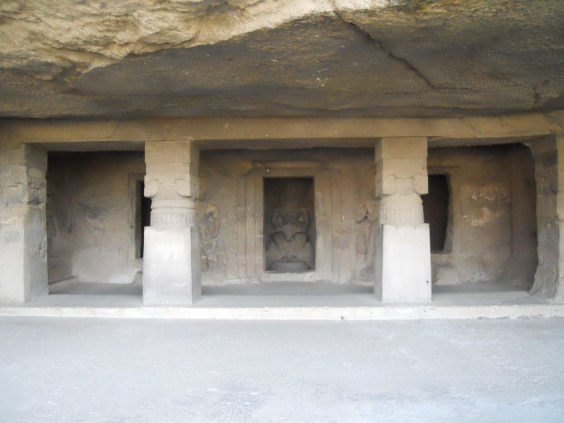 2092176_ElloraCaves.jpg - The Ellora Caves.