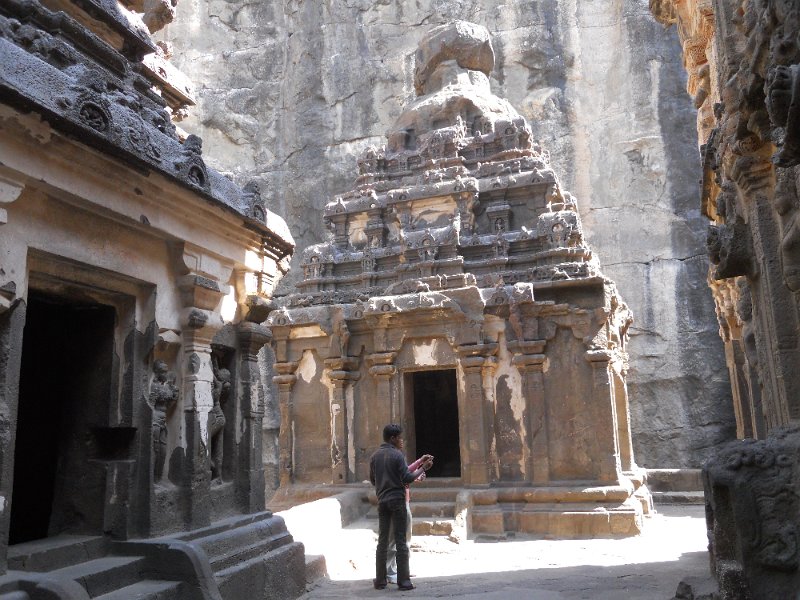 2099195_ElloraCaves.jpg - The Kailash Temple. The Ellora Caves.