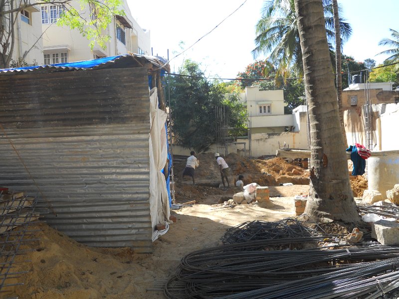 1012584_DiggingDefenseColony.jpg - Construction in Bangalore.