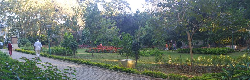 1036100_DefenceColonyPark.jpg - Defence Colony Park. Bangalore