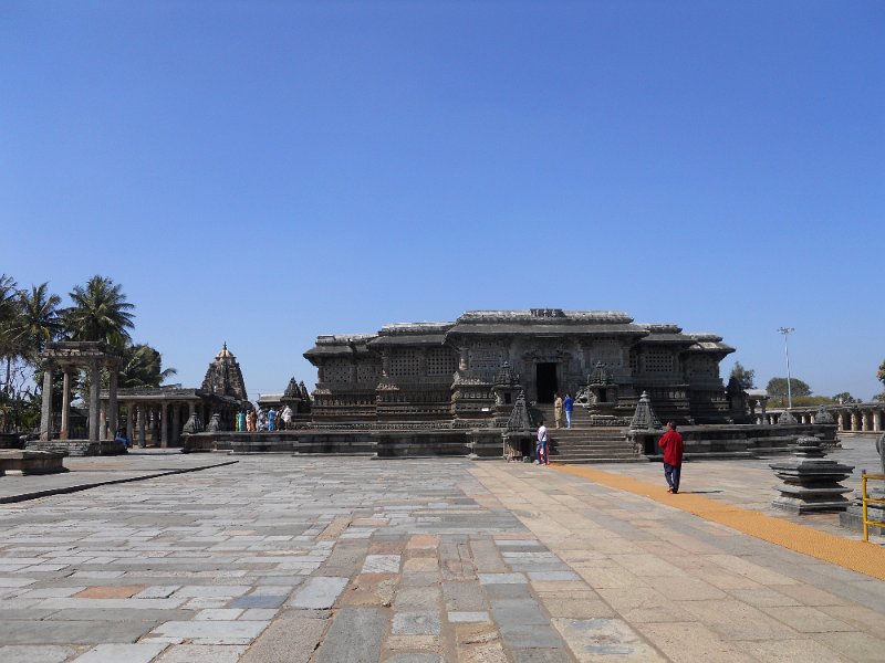 1434755_BelurTempleKarnataka.jpg - Chennakesava Temple, Belur.