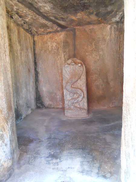 1475777_IconHalebiduTempleKarnataka.jpg - Icon at the Hoysaleswara Temple, Halebidu