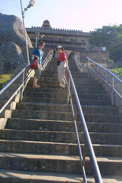 1518000_JenKathyLastStepsSrivanaBegolaKarnataka.jpg - More stairs to the top. Sharavanabelagola.