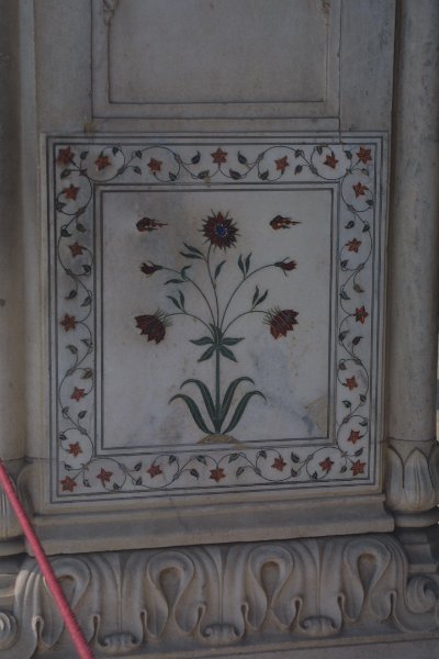 2277000_RedFortDelhi.jpg - Inlaid marble detail. Diwan-i-Khas. The Red Fort. Delhi.