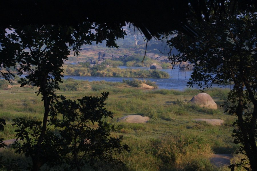 1094000_MangoTreeHampi.jpg - View of the river from the Mango Tree restaurant.