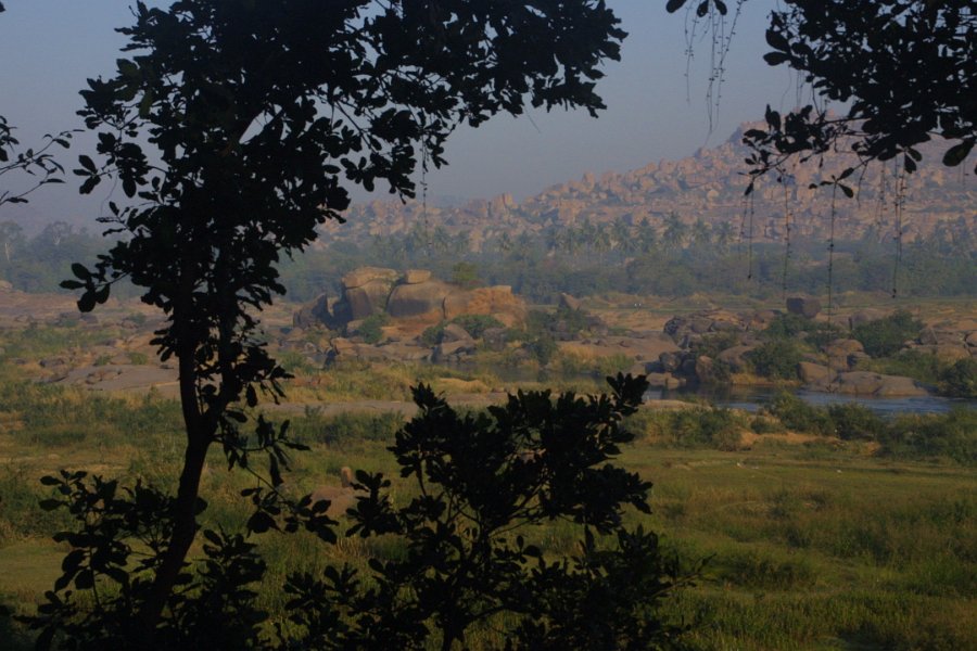 1097000_MangoTreeHampi.jpg - View of the river from the Mango Tree restaurant.