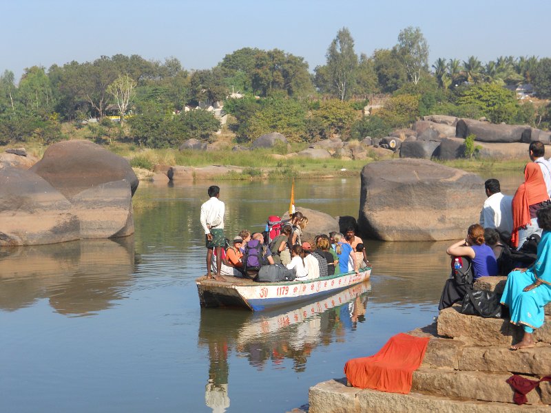 1109645_FerryArrivingHampi.jpg - The Hampi ferry.