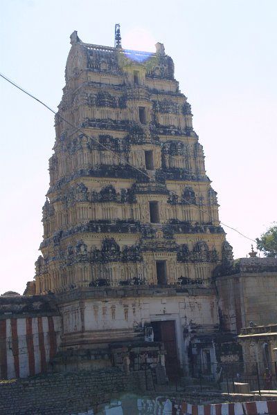 1139000_ActiveTemple2Hampi.jpg - Virupaksha Temple. Hampi.