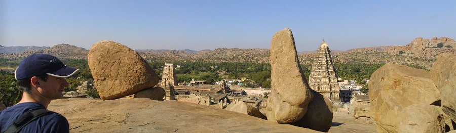 1164100_MartinBouldersTempleHampi.jpg - Martin, boulders and the temple at Hampi.