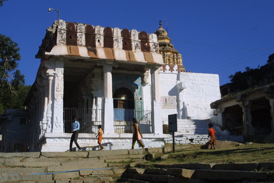 1189000_Hampi.jpg - Kodandarama Temple Hampi.