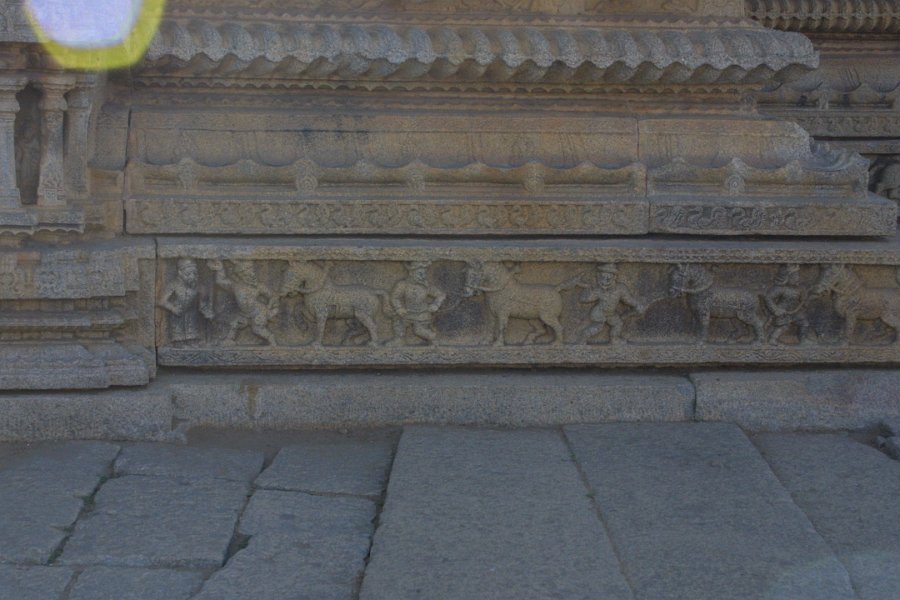 1213000_HorseMotifVittalaTempleHampi.jpg - Details at the Vitthala Temple Hampi.
