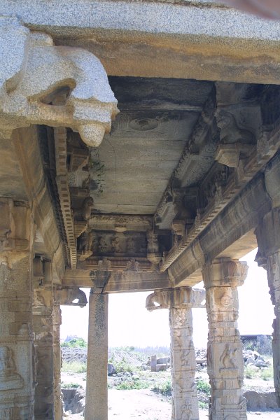 1308000_CeilingDetailsRangaTempleHampi.jpg - Ranga Temple. Hampi.
