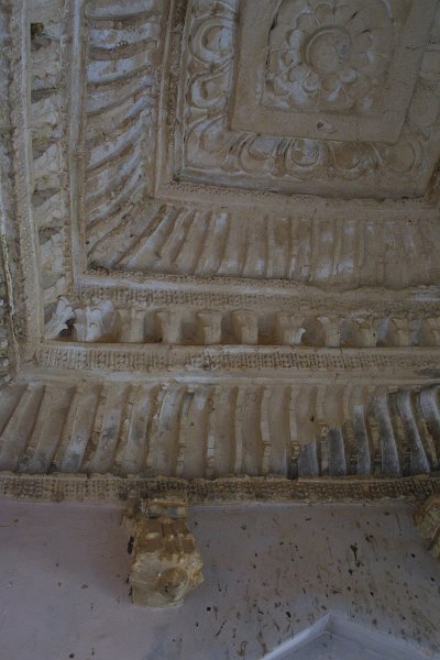 1423000_WallDetailQueensBathHampi.jpg - The Queens Bath. Hampi.