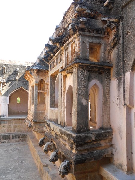 1429722_QueensBathHampi.jpg - The Queens Bath. Hampi.