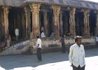 1148000_InsideTempleHampi