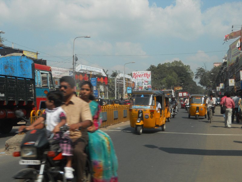 1549798_BangaloreOrMadurai.jpg - Street sceen. Madurai.
