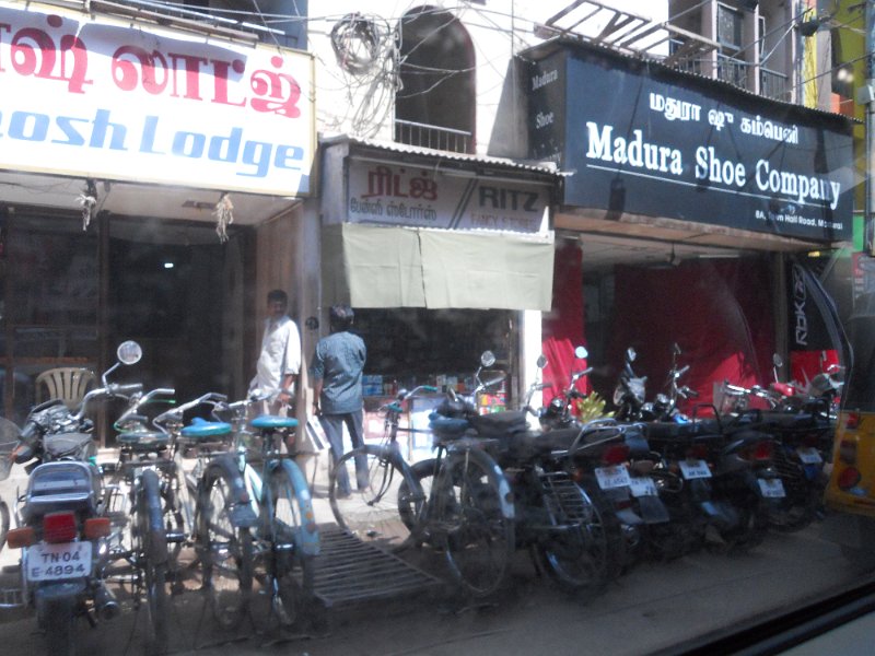 1549799_BangaloreOrMadurai.jpg - Street sceen. Madurai.